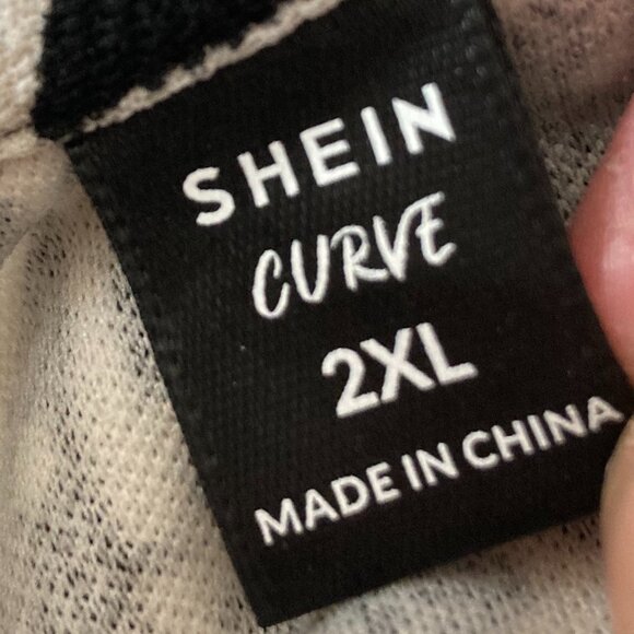 Shein NWOT Plus Women Size 2 XL Button Vest - Picture 7 of 13